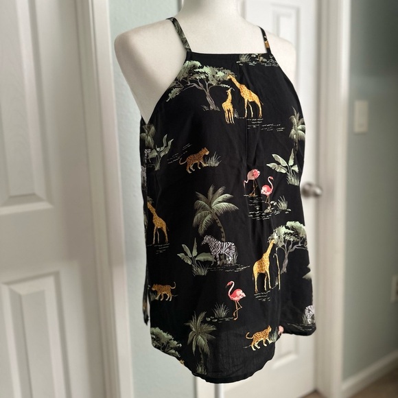 Old Navy Tops - NWT Old Navy Black Safari print cami top Size Small